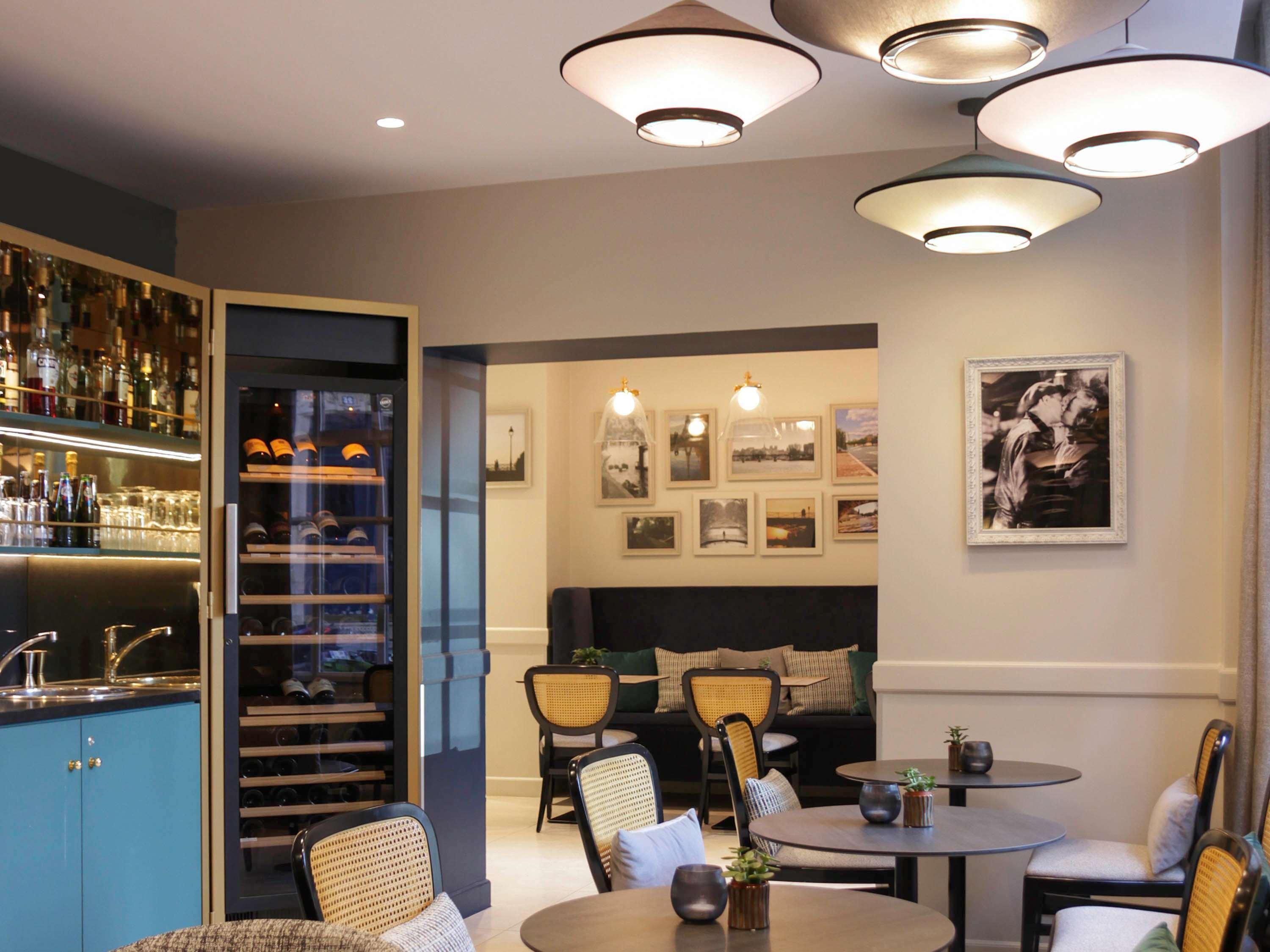 Mercure Paris Notre Dame Saint Germain Des Pres Exterior photo