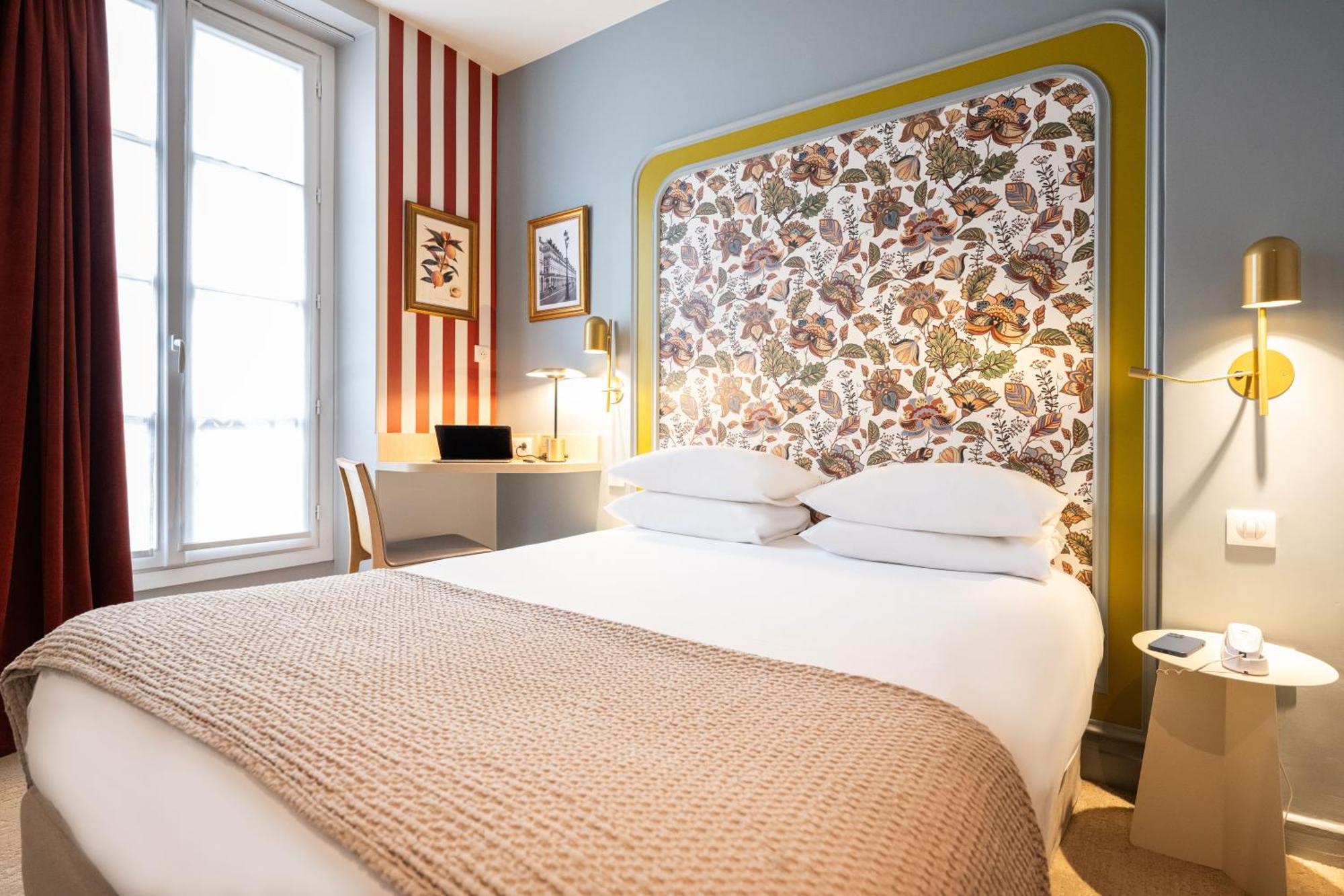 Mercure Paris Notre Dame Saint Germain Des Pres Exterior photo